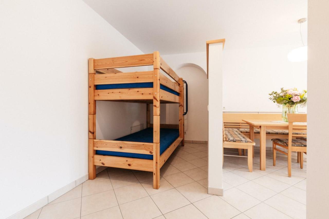 Bertoldihof Lägenhet Cortaccia Exteriör bild